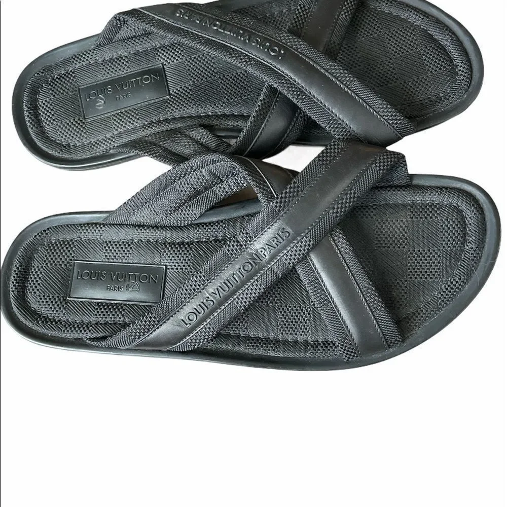 Louis Vuitton Black Damier‎ Thong Sandals